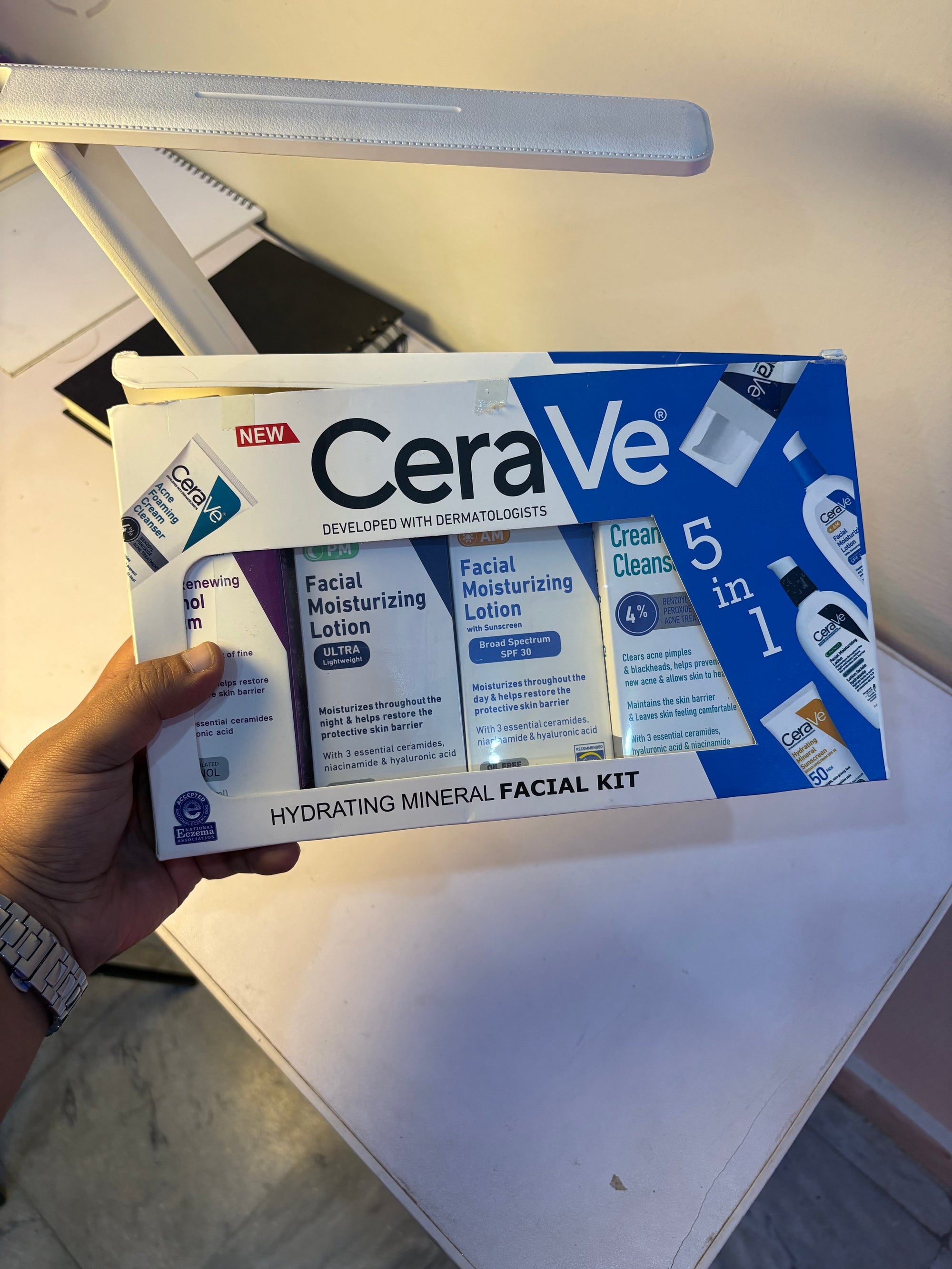 CeraVe Hydrating Mineral Facial Kit 5 In 1